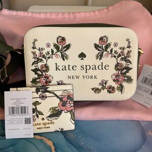 NWT Kate Spade Oh Snap Floral Camera Bag & Card Holder in Forest Blooms